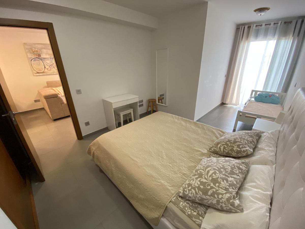 Cosy Apartment - 4 Min Walk From The Beach - La Tejita El Medano Bagian luar foto