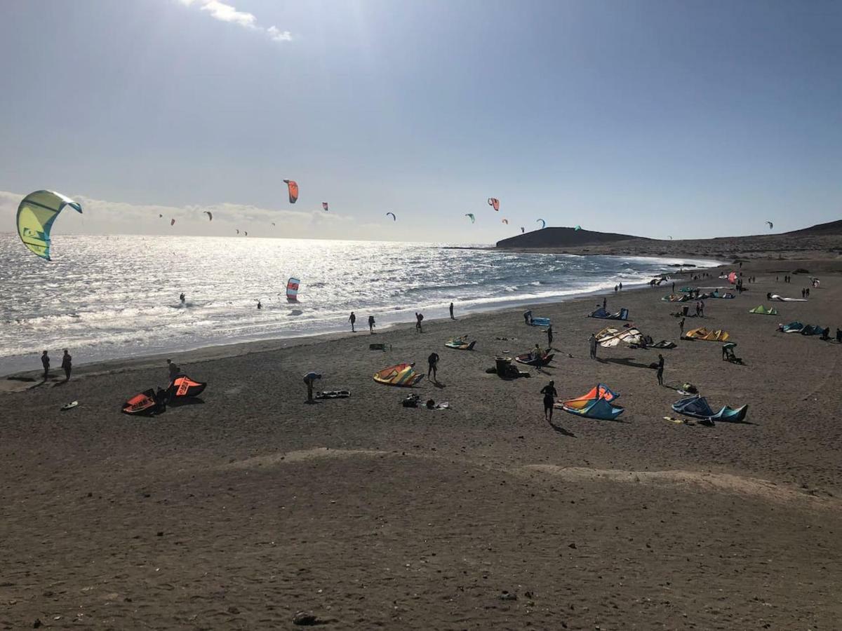 Cosy Apartment - 4 Min Walk From The Beach - La Tejita El Medano Bagian luar foto